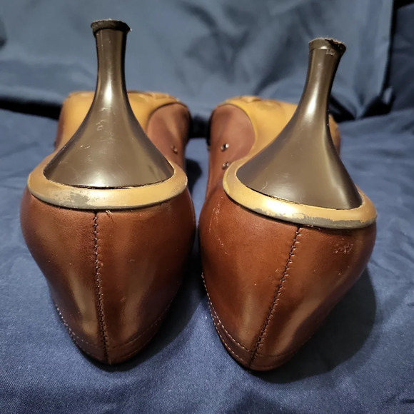 BCBGirls Vintage Amata‎ Chocolate Brown Buckle Pointed Leather Preppy Heels 9.5 - Picture 5 of 12